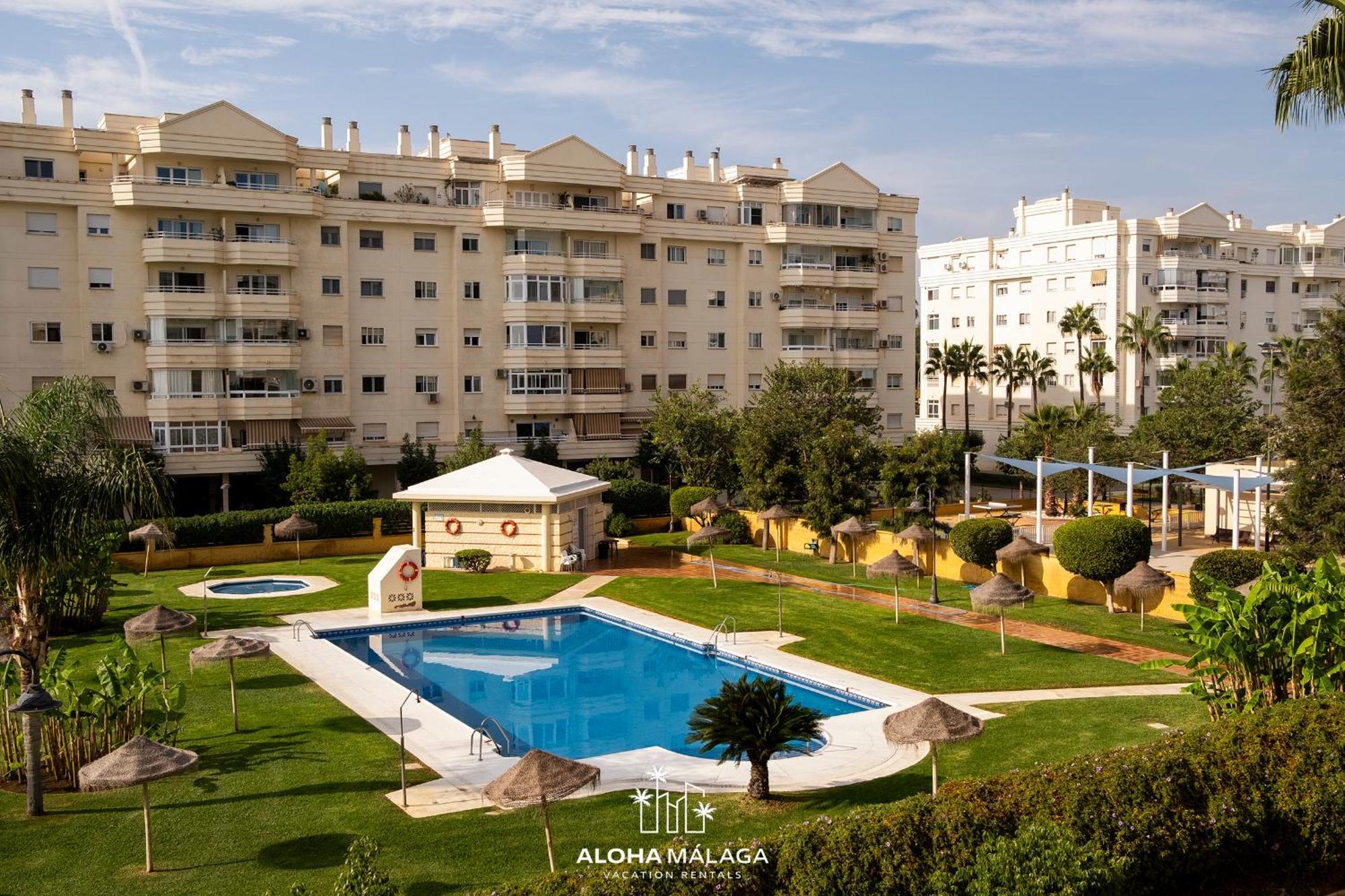 Pacifico Beach Front By AlohaMálaga Exterior foto